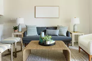 4088 Gold Dust Ln, Sarasota, FL 34243 - Photo 6