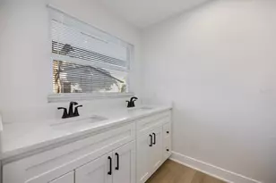 328 Monet Dr, Nokomis, FL 34275 - Photo 26