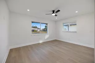 328 Monet Dr, Nokomis, FL 34275 - Photo 16