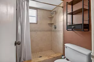 750 Caliente Dr, Brandon, FL 33511 - Photo 32