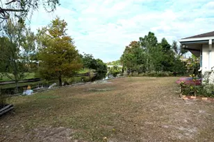 3016 Tanglewood Dr, Sarasota, FL 34239 - Photo 6