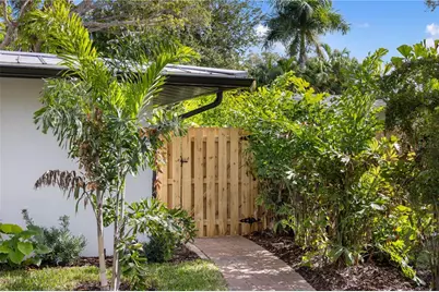 3705 Tangier Terrace, Sarasota, FL 34239 - Photo 70