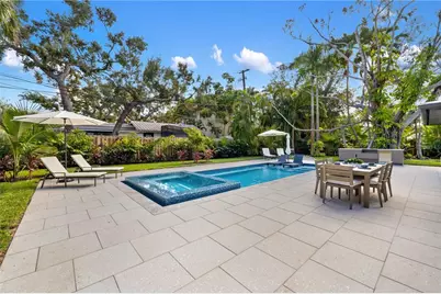 3705 Tangier Terrace, Sarasota, FL 34239 - Photo 12