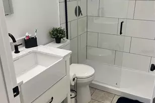 9810 Dorado Ave, Bradenton, FL 34210 - Photo 16