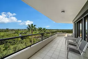 545 Sanctuary Dr, Longboat Key, FL 34228 - Photo 24