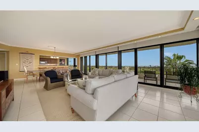545 Sanctuary Drive #B506, Longboat Key, FL 34228 - Photo 8