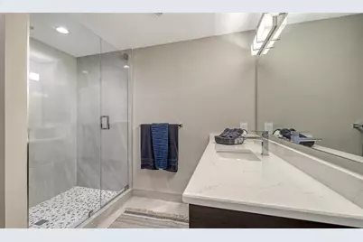 545 Sanctuary Drive #B506, Longboat Key, FL 34228 - Photo 18
