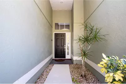 9590 Knightsbridge Circle, Sarasota, FL 34238 - Photo 4