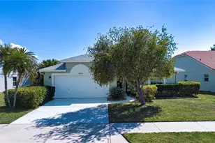 9590 Knightsbridge Cir, Sarasota, FL 34238 - Photo 62