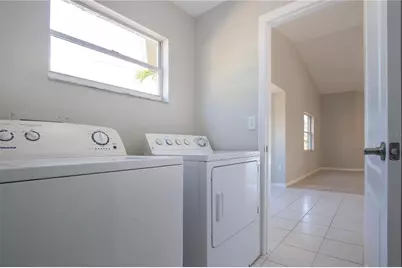 9590 Knightsbridge Circle, Sarasota, FL 34238 - Photo 28