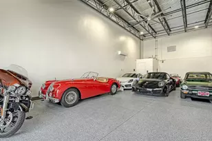 8100 Ciboney Ct, Sarasota, FL 34240 - Photo 10