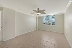 101 S Gulfstream Ave, Sarasota, FL 34236 - Photo 18