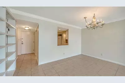 101 S Gulfstream Avenue #5J, Sarasota, FL 34236 - Photo 14