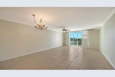 101 S Gulfstream Avenue #5J, Sarasota, FL 34236 - Photo 4