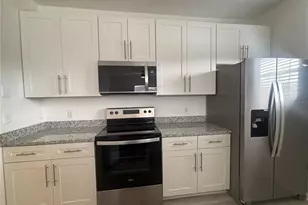 4802 51st Street W, Bradenton, FL 34210 - Photo 12