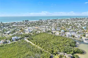 8302 Marina Dr, Holmes Beach, FL 34217 - Photo 36