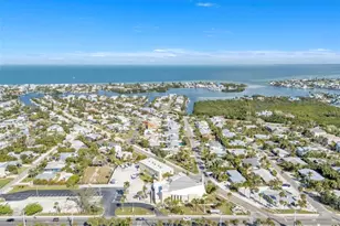 8302 Marina Dr, Holmes Beach, FL 34217 - Photo 38