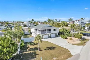 8302 Marina Dr, Holmes Beach, FL 34217 - Photo 42