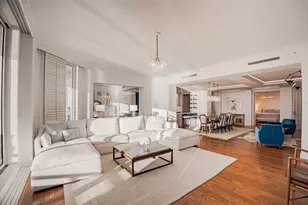 1300 Benjamin Franklin Dr, Sarasota, FL 34236 - Photo 10