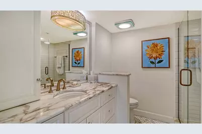 1100 Benjamin Franklin Drive #604, Sarasota, FL 34236 - Photo 38