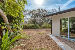 4970 Brookmeade Dr, Sarasota, FL 34232 - Photo 28