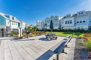 2340 Lindstrom St, Sarasota, FL 34237 - Photo 50