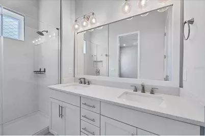 2340 Lindstrom Street, Sarasota, FL 34237 - Photo 18