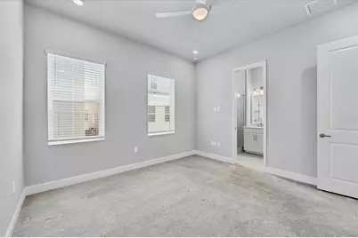 2340 Lindstrom Street, Sarasota, FL 34237 - Photo 16