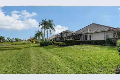 6519 Oakland Hills Drive, Lakewood Ranch, FL 34202 - Photo 36