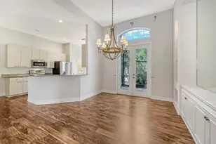 6519 Oakland Hills Dr, Lakewood Ranch, FL 34202 - Photo 12