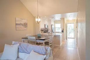 433 Cerromar Ln, Venice, FL 34293 - Photo 12