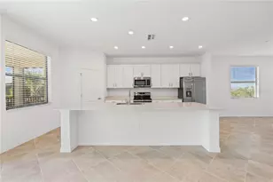 5608 Summit Pointe Circle, Bradenton, FL 34210 - Photo 8