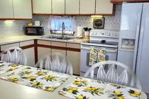 1912 Iowa Ave, Bradenton, FL 34207 - Photo 18