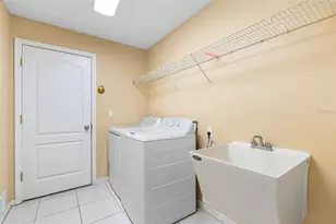 3381 Houle Ave, Sarasota, FL 34232 - Photo 32