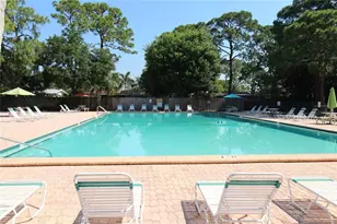 2700 Coconut Bay Ln, Sarasota, FL 34237 - Photo 18