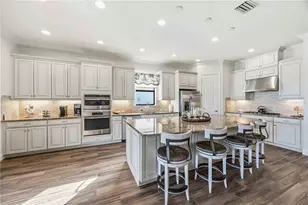 5400 Manchini St, Sarasota, FL 34238 - Photo 6