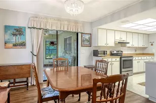 4250 Shamrock Dr, Venice, FL 34293 - Photo 12