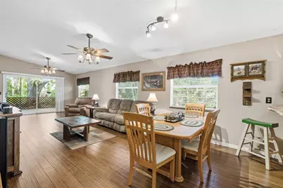 331 Bearded Oaks Circle, Sarasota, FL 34232 - Photo 2