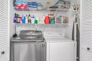 824 Manchester Woods Dr, Sun City Center, FL 33573 - Photo 16