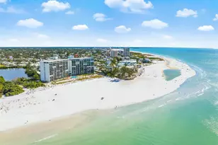 19 Whispering Sands Dr, Sarasota, FL 34242 - Photo 2