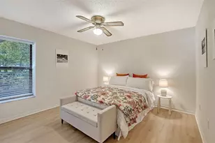 4716 Oak Forest Dr W, Sarasota, FL 34231 - Photo 12