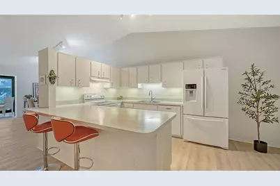 4716 Oak Forest Drive W #56, Sarasota, FL 34231 - Photo 4