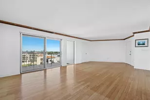 2301 Gulf of Mexico Dr, Longboat Key, FL 34228 - Photo 6