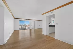 2301 Gulf of Mexico Dr, Longboat Key, FL 34228 - Photo 10