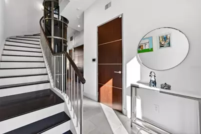 234 Cosmopolitan Court, Sarasota, FL 34236 - Photo 4