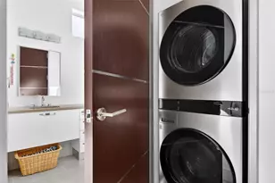 234 Cosmopolitan Ct, Sarasota, FL 34236 - Photo 24