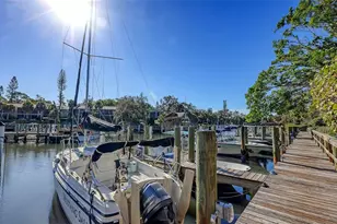 1519 Clower Creek Dr, Sarasota, FL 34231 - Photo 36