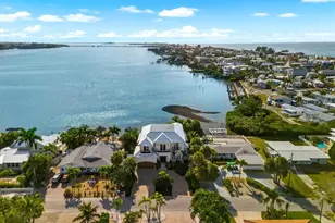 511 Bayview Dr, Holmes Beach, FL 34217 - Photo 86