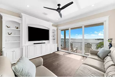 511 Bayview Drive, Holmes Beach, FL 34217 - Photo 46