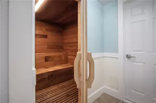 1200 E Peppertree Ln, Sarasota, FL 34242 - Photo 68